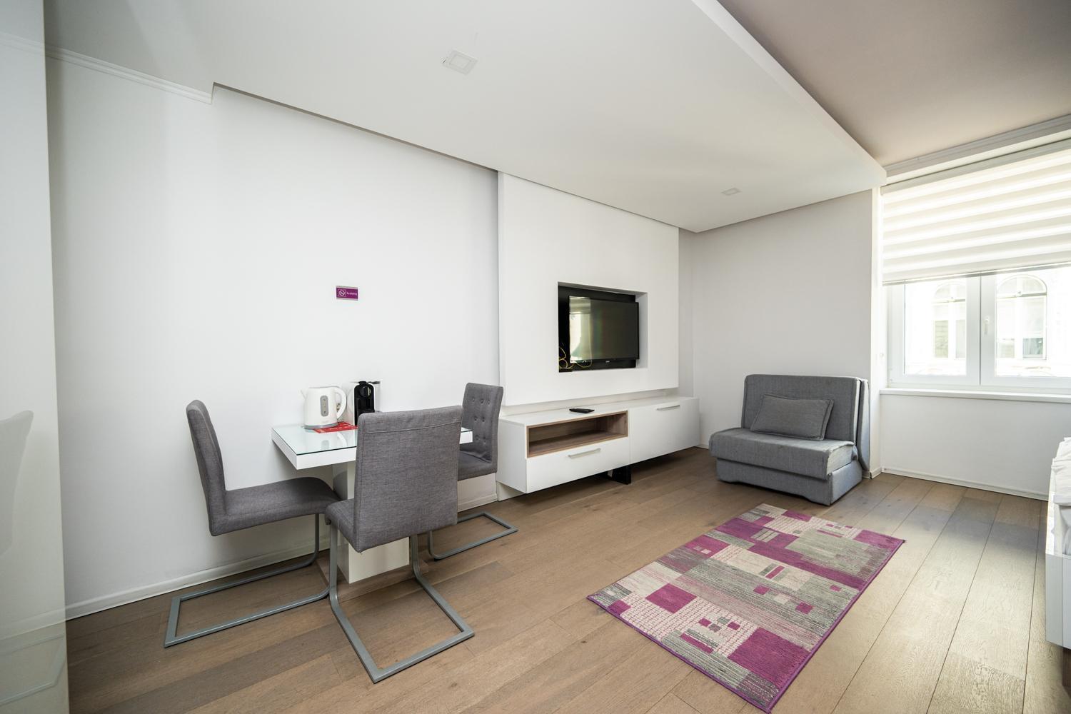 Modern And Design Apartments Near Cathedral Сараево Экстерьер фото